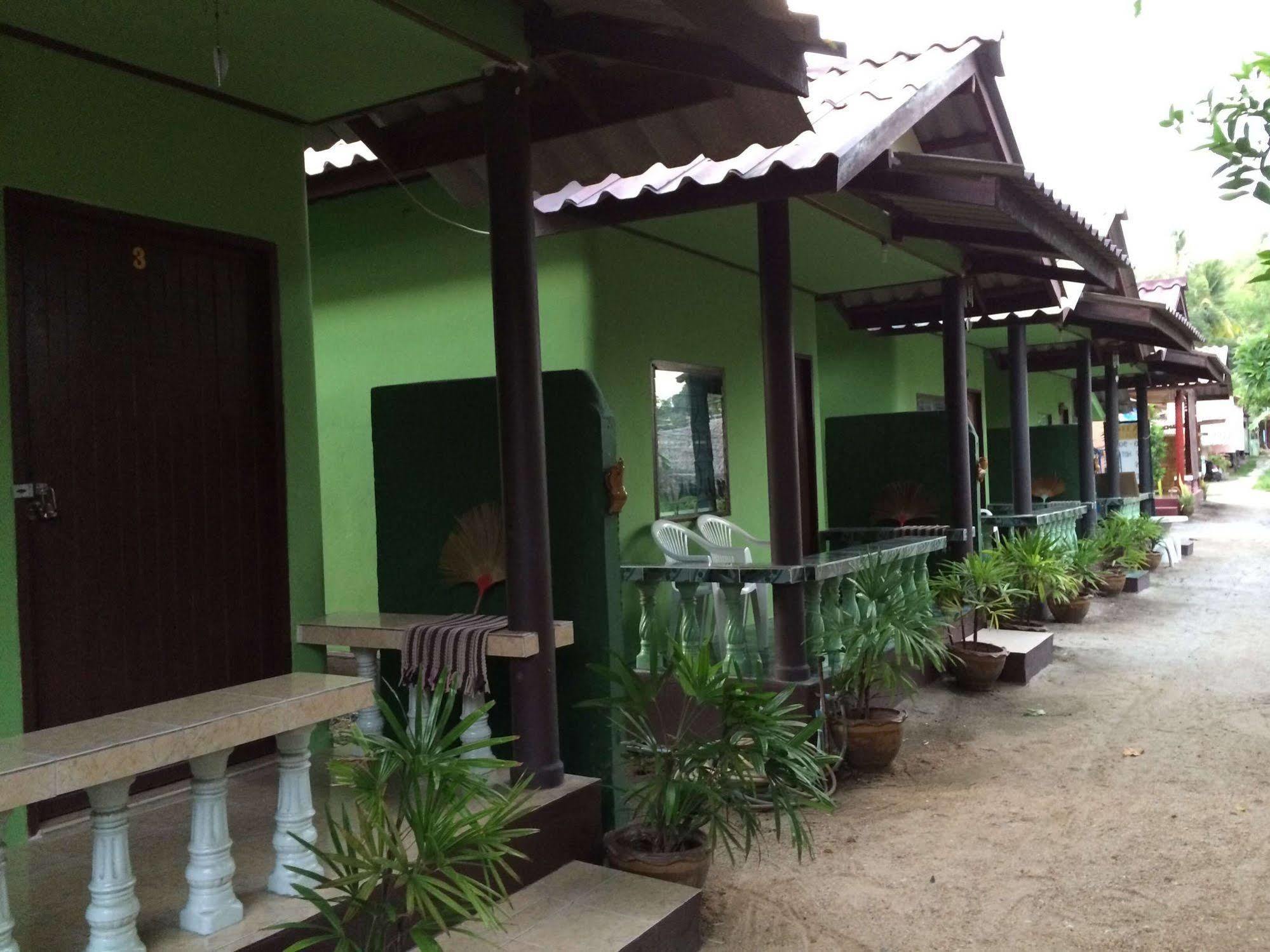ABC Bungalow Baan Tai Exterior foto